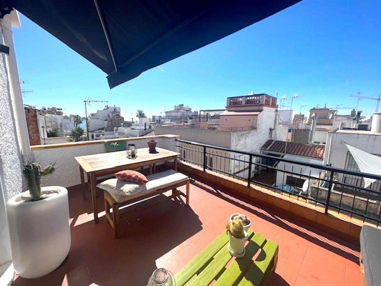 Unique Studio Apartment With Amazing Terrace Sitges Centre Beach Esterno foto