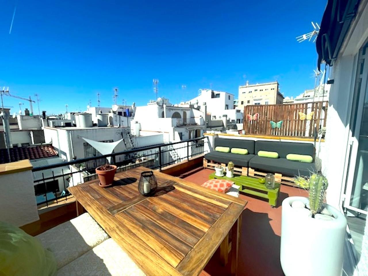 Unique Studio Apartment With Amazing Terrace Sitges Centre Beach Esterno foto