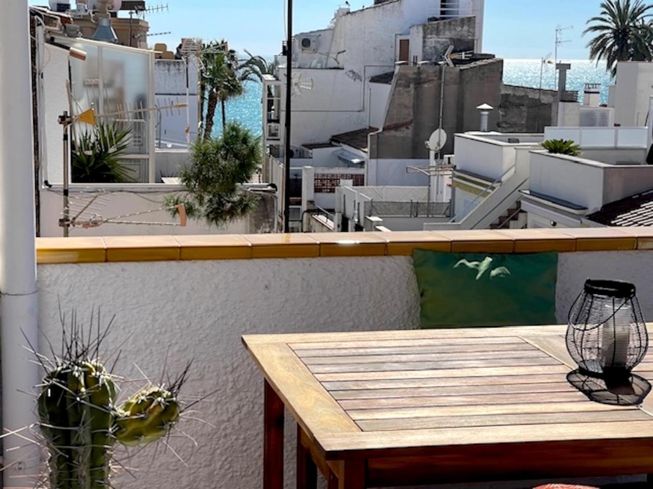 Unique Studio Apartment With Amazing Terrace Sitges Centre Beach Esterno foto